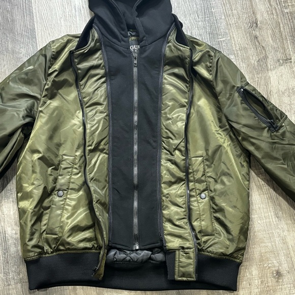 GUESS Men’s Bomber Jacket w/ detachable hood, quilted inside, inside pocket,EUC - Picture 5 of 16
